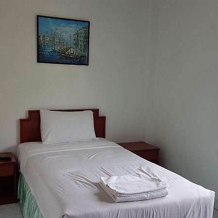 Welcome Inn Hotel @ Karon Beach. Single Room From Only 500 Baht Phuket Exterior foto