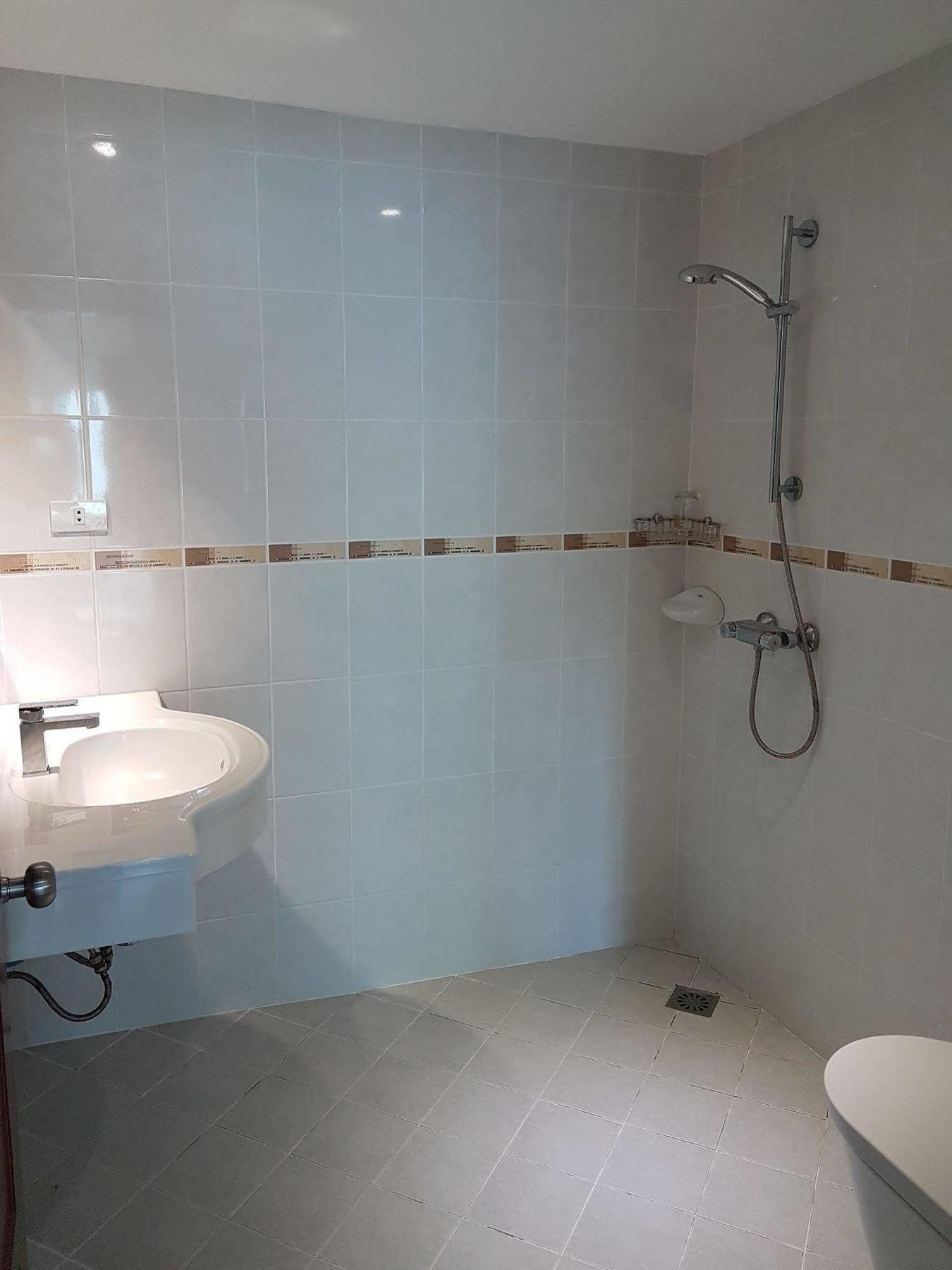 Welcome Inn Hotel @ Karon Beach. Single Room From Only 500 Baht Phuket Exterior foto