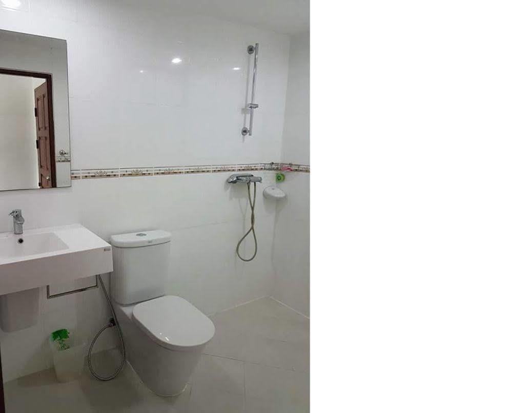 Welcome Inn Hotel @ Karon Beach. Single Room From Only 500 Baht Phuket Exterior foto