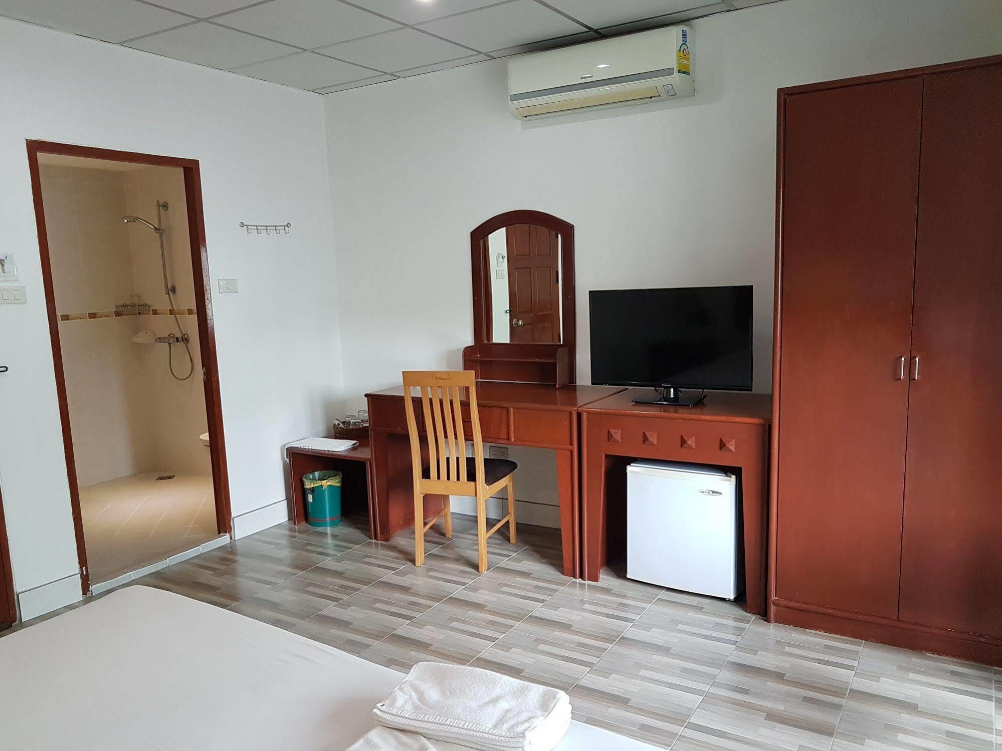 Welcome Inn Hotel @ Karon Beach. Single Room From Only 500 Baht Phuket Exterior foto