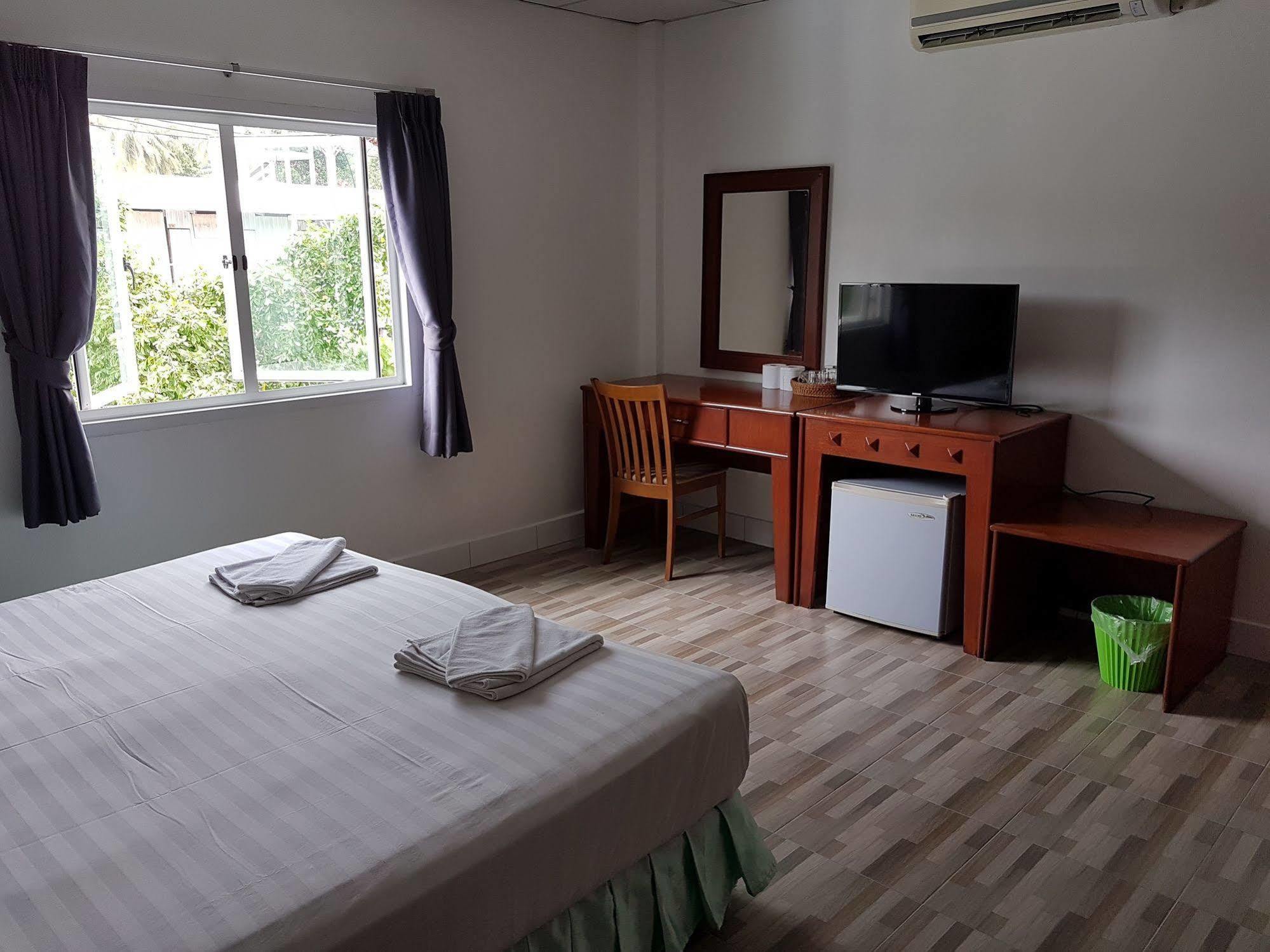 Welcome Inn Hotel @ Karon Beach. Single Room From Only 500 Baht Phuket Exterior foto