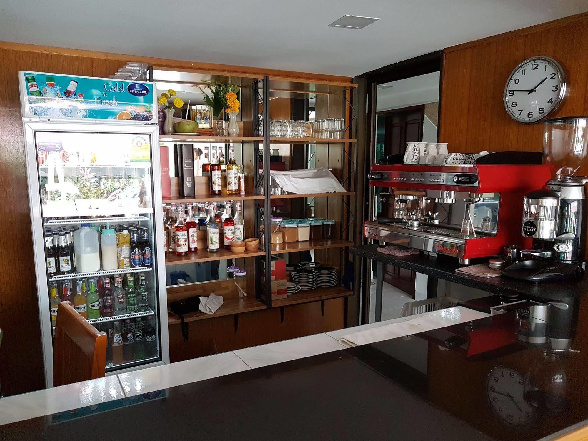 Welcome Inn Hotel @ Karon Beach. Single Room From Only 500 Baht Phuket Exterior foto