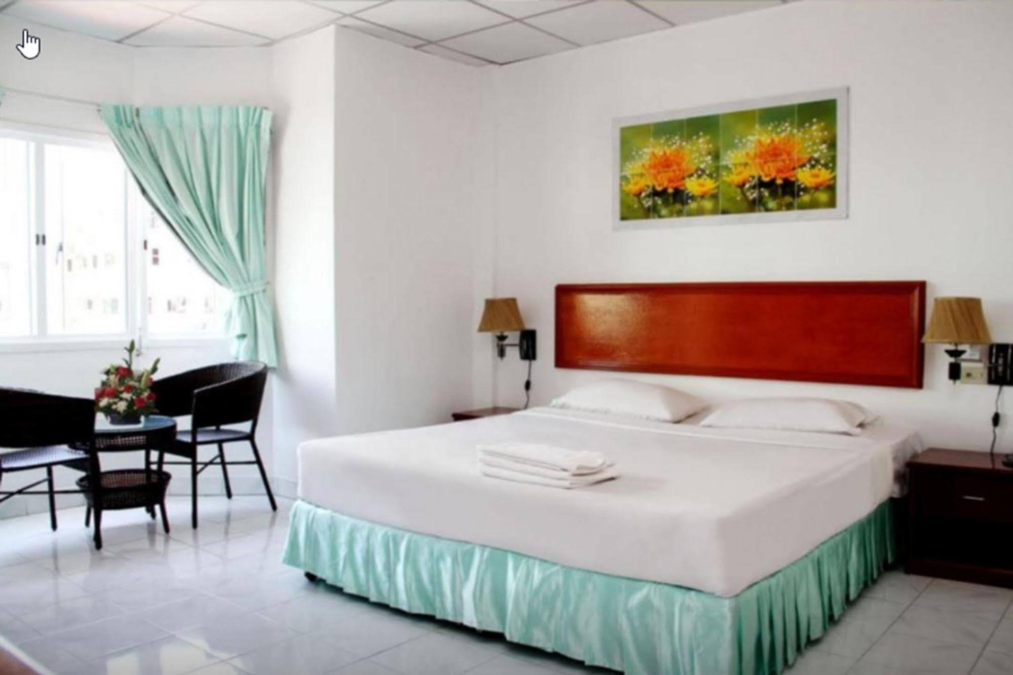 Welcome Inn Hotel @ Karon Beach. Single Room From Only 500 Baht Phuket Exterior foto